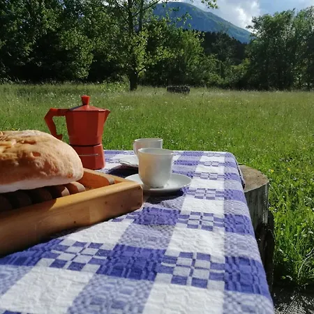 Santocasale Holiday home *