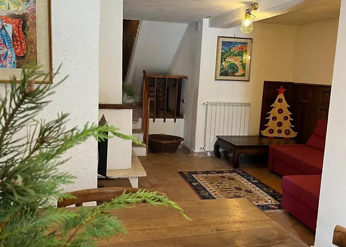 Santocasale Ferienhaus Rocca di Mezzo